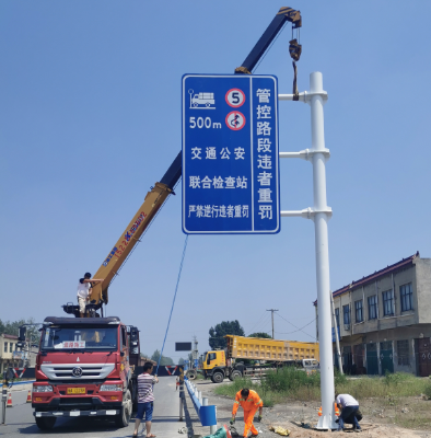 资阳双悬臂标志杆、交通标志杆制作、门架立柱加工厂家